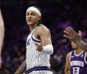 班凯罗30分雷诺空砍17+14 魔术送国王15连败