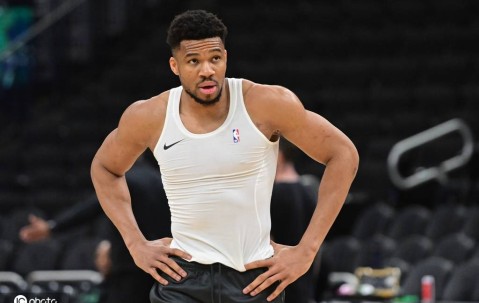 生气原因？字母哥出战不满41场 让他损失了巨额奖金